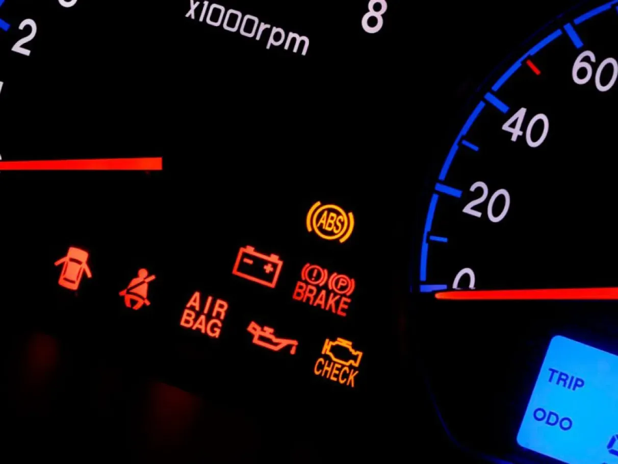 Alerta no painel: 5 dicas simples para você decifrar o seu carro e evitar surpresas no trânsito